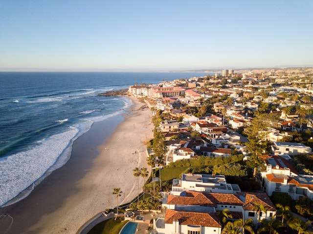 An aerial shot of the La Jolla coast, symoblic of our La Jolla bookkeeping services.