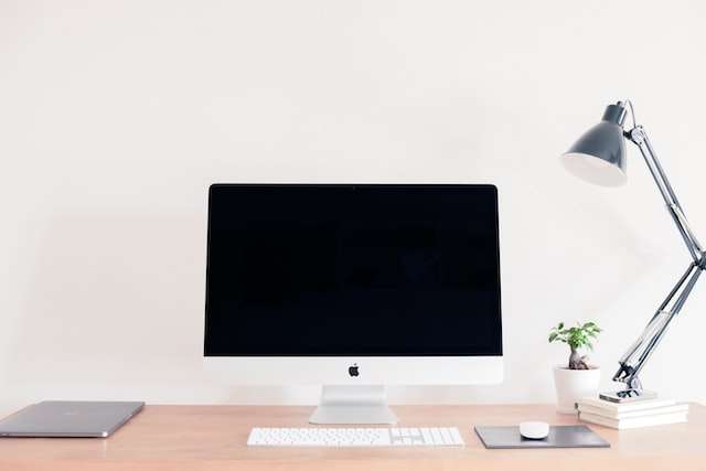 A desktop computer, symbolic of our QuickBooks Desktop bookkeeping services.